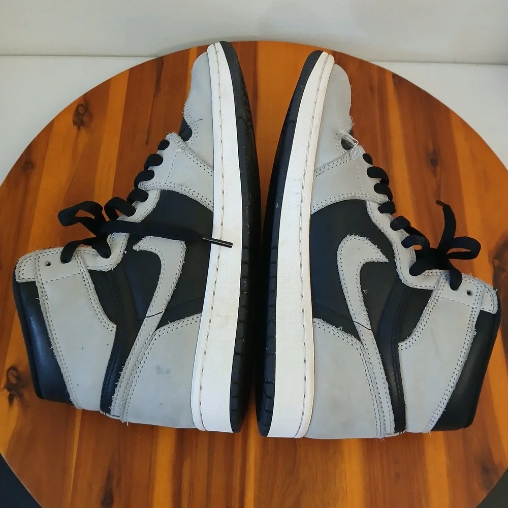 Jordan 1 Retro High OG Shadow 2.0 Mens 7 Grey Black Running Shoes 555088-035